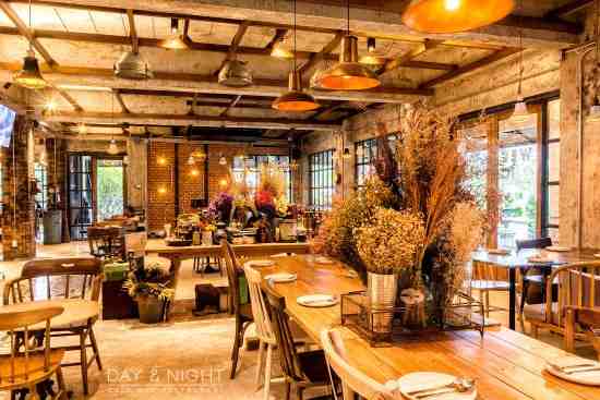 The rustic interior decore inside Space Coffee Bar in Surat Thani