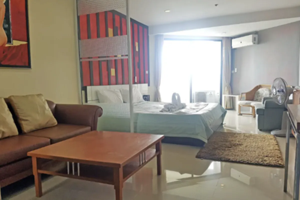 A view of the studio-type Paradise Condo in Pattaya