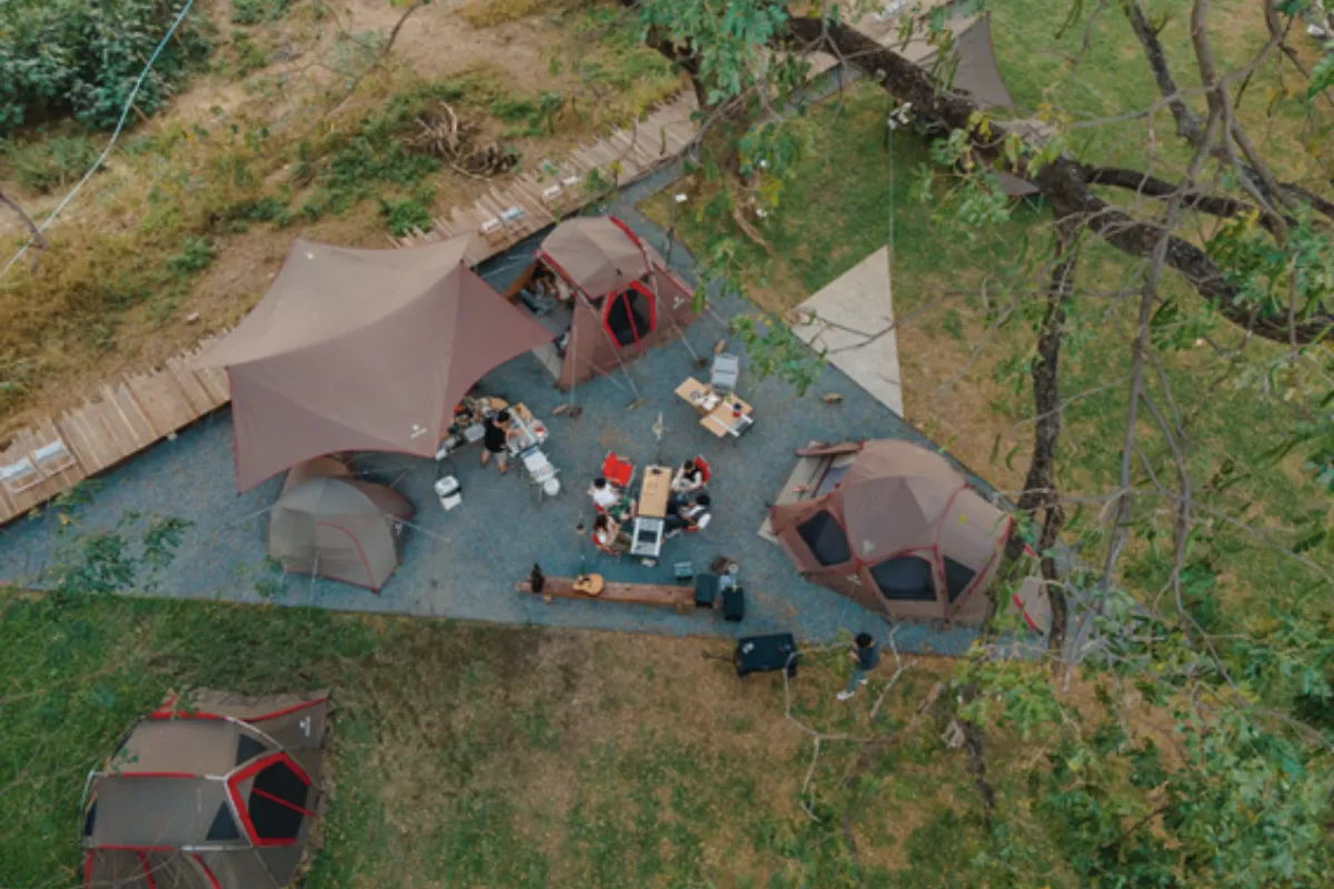 An overview of the people camping at 123glamp camping site in Chiang Mai